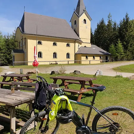 Ferienhausfindling St.lambrecht Nyaraló